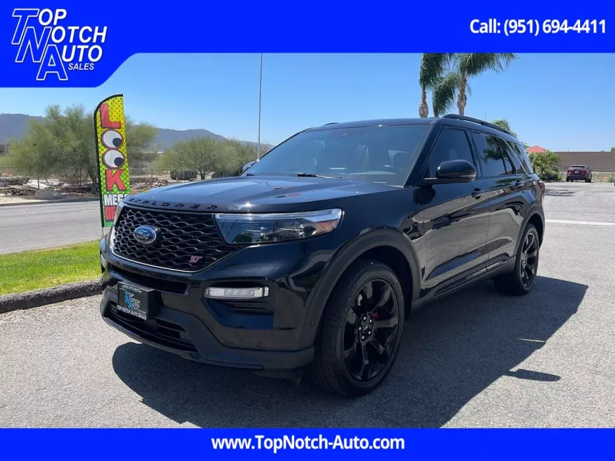 2020 Ford Explorer ST photo 1