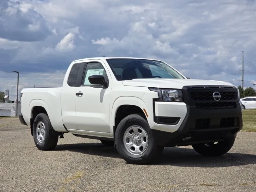 2025 Nissan Frontier S photo 1