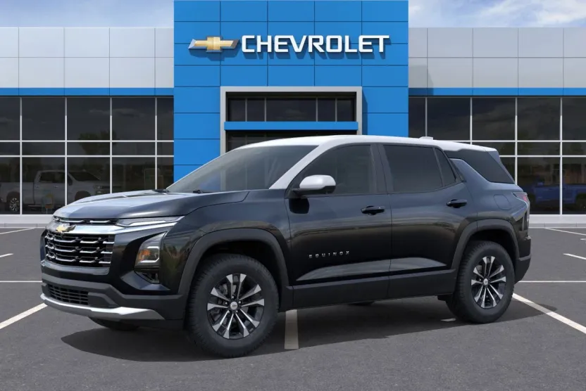 2026 Chevrolet Equinox LT photo 1