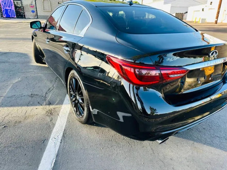 2018 Infiniti Q50 3.0t LUXE photo 1