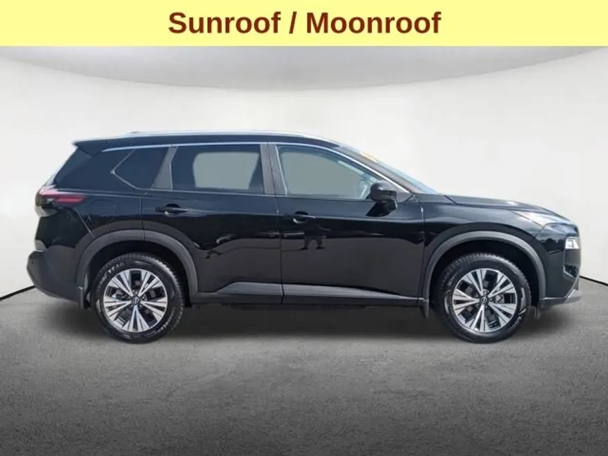 2023 Nissan Rogue SV photo 1