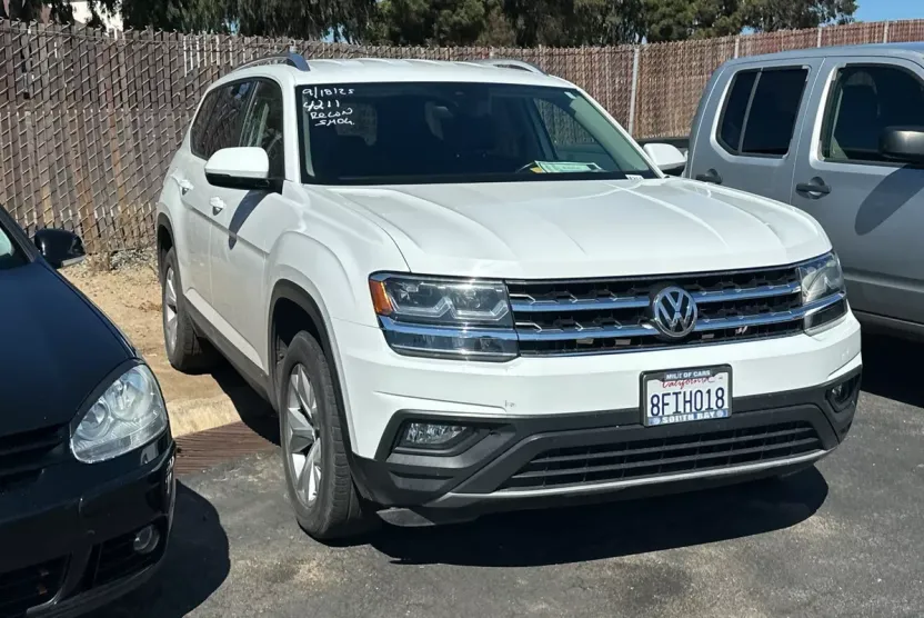 2018 Volkswagen Atlas SE Technology photo 1