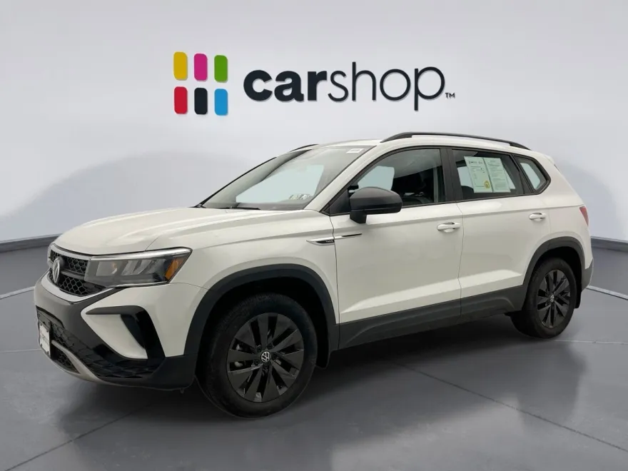 2022 Volkswagen Taos S photo 1