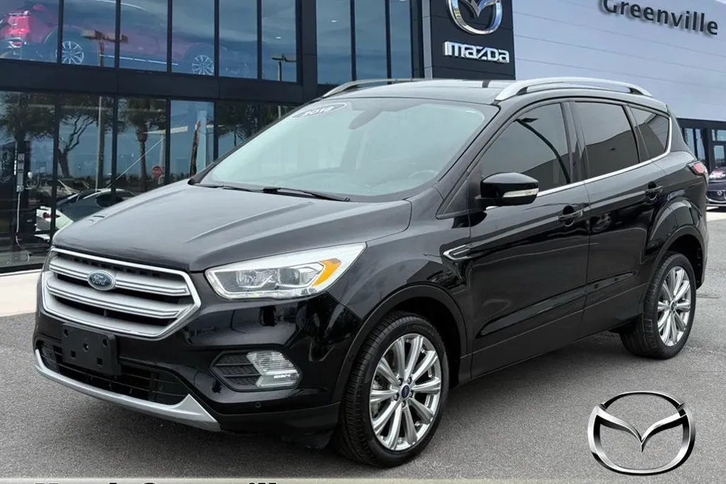 2018 Ford Escape Titanium photo 1