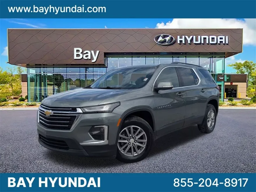 2023 Chevrolet Traverse Leather photo 1
