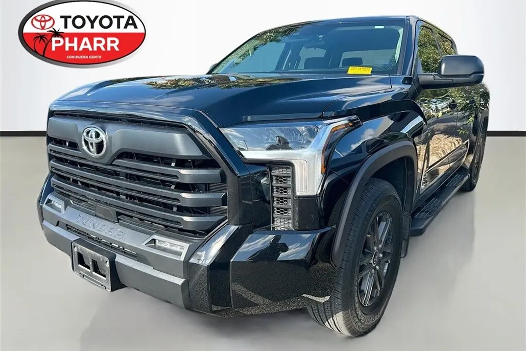 2024 Toyota Tundra SR5 photo 1