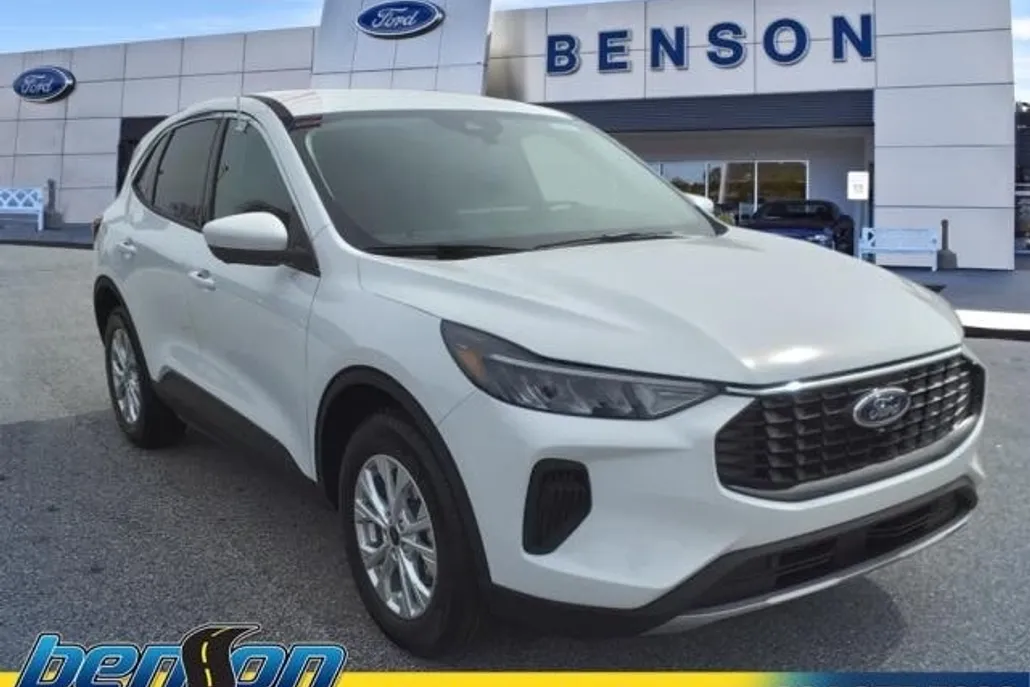 2024 Ford Escape Active photo 1