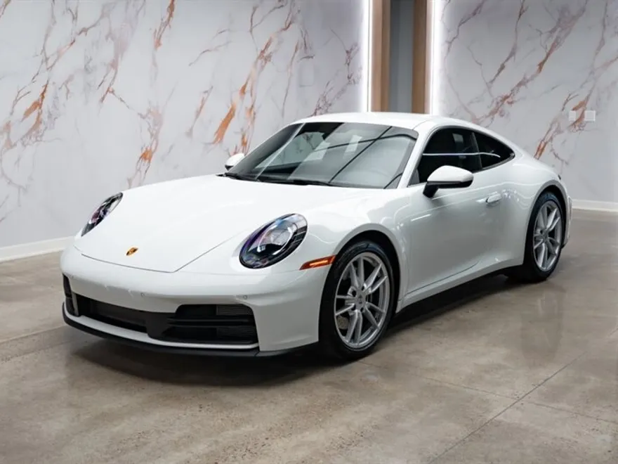 2025 Porsche 911 photo 1