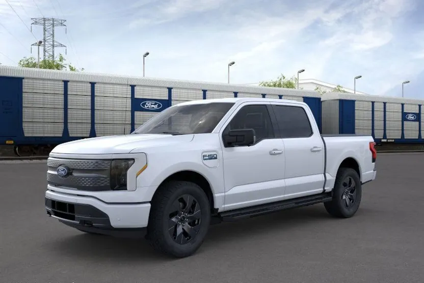 2025 Ford F-150 Lightning photo 1