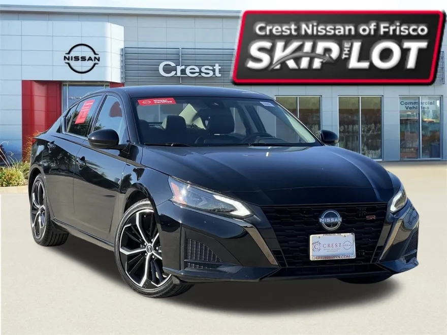 2024 Nissan Altima 2.5 SR photo 1