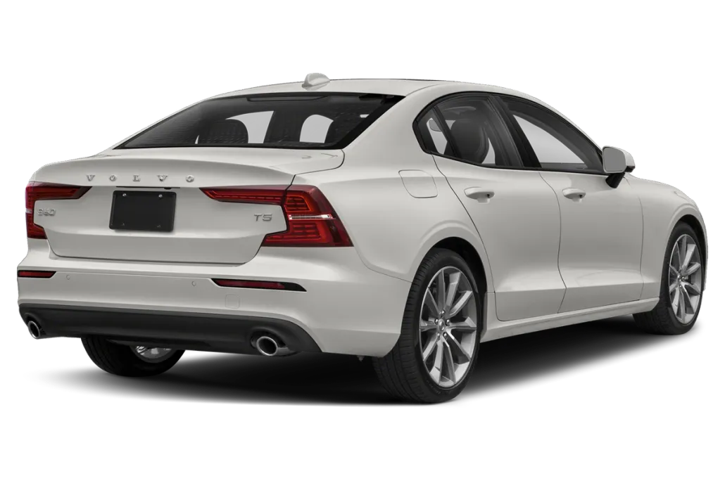 2022 Volvo S60 B5 Momentum photo 1