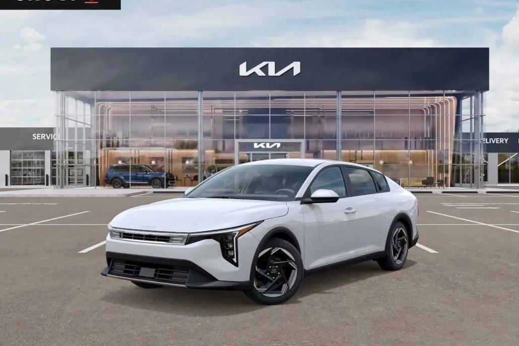 2025 Kia K4 EX photo 1