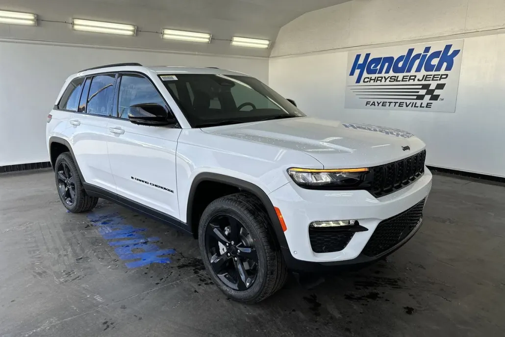 2025 Jeep Grand Cherokee Limited photo 1