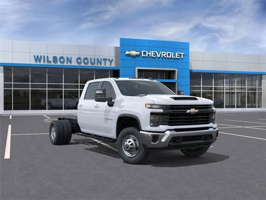 2025 Chevrolet Silverado 3500HD Work Truck photo 1