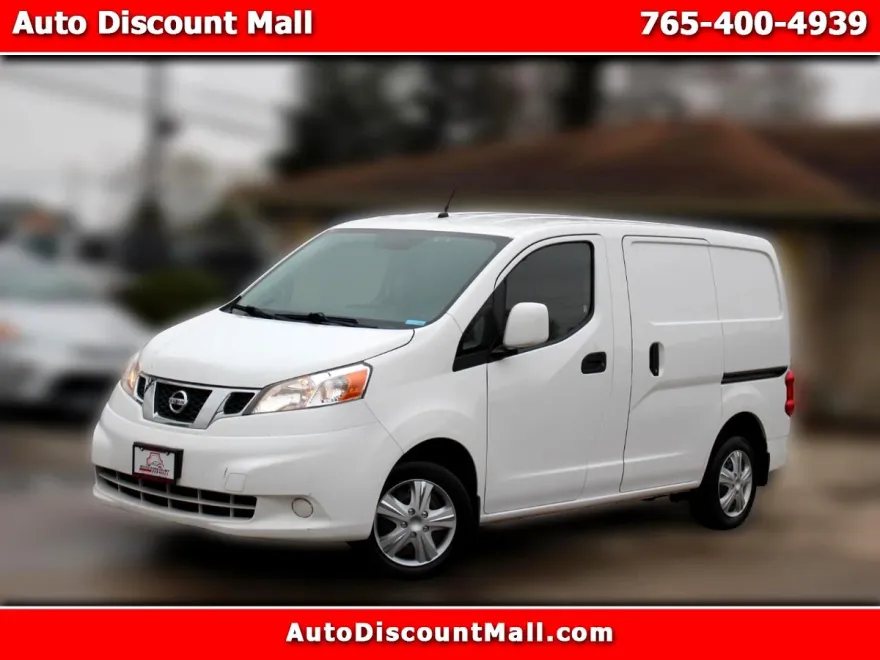 2018 Nissan NV200 S photo 1