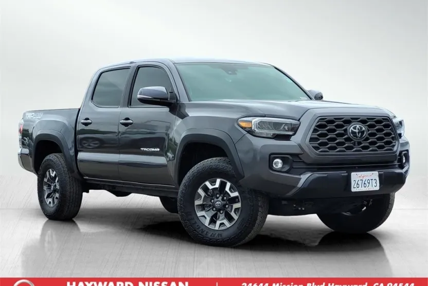 2023 Toyota Tacoma TRD Off-Road photo 1