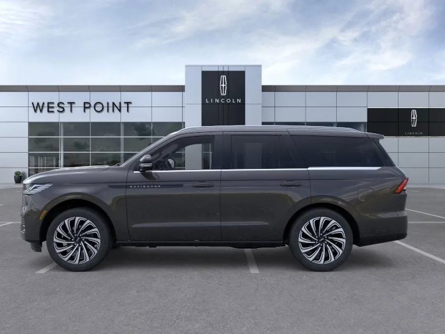 2025 Lincoln Navigator Black Label photo 1