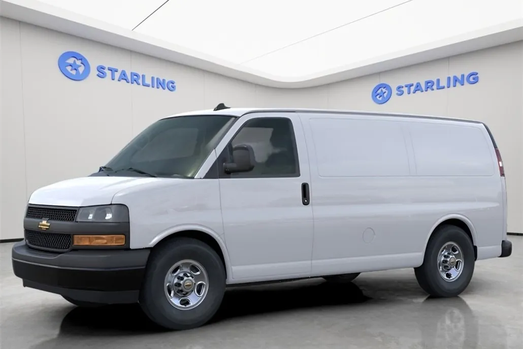 2025 Chevrolet Express Cargo 2500 photo 1