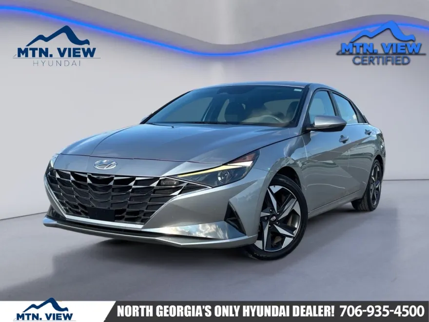 2022 Hyundai Elantra SEL photo 1