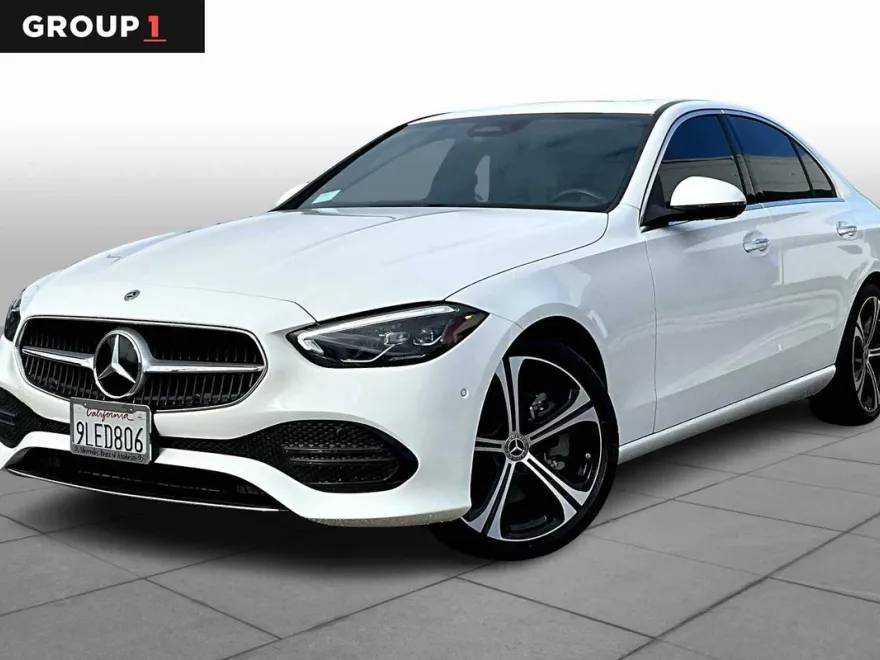 2024 Mercedes Benz C 300 photo 1