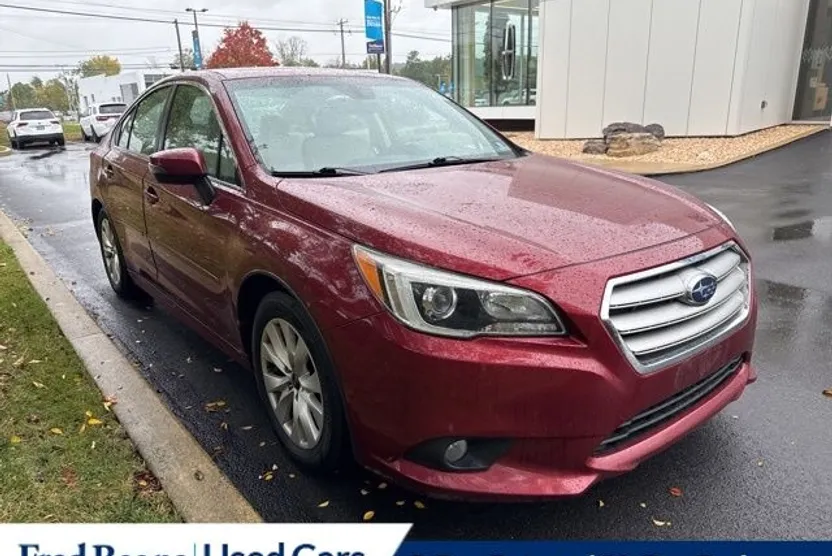 2017 Subaru Legacy 2.5i photo 1