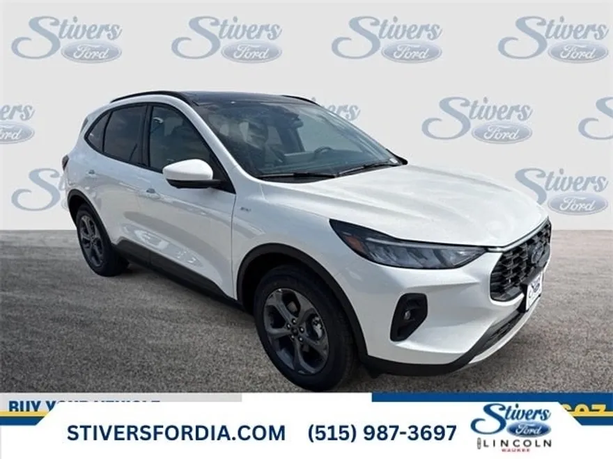 2025 Ford Escape Hybrid ST-Line Select photo 1