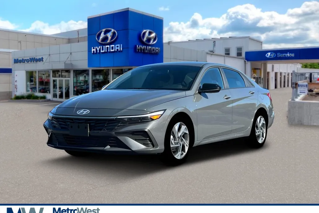 2025 Hyundai Elantra SEL Sport photo 1
