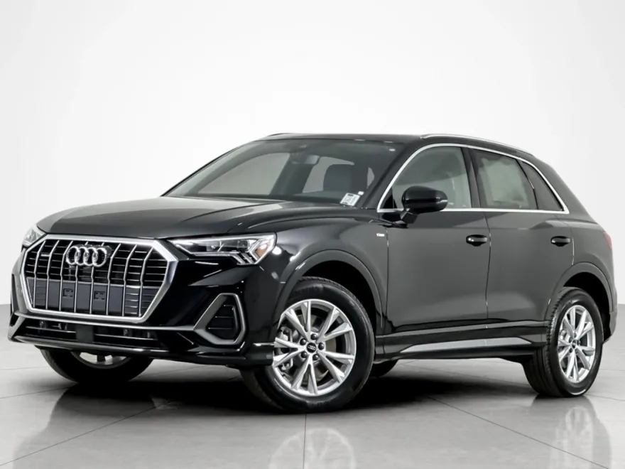 2025 Audi Q3 S line Premium 45 TFSI photo 1
