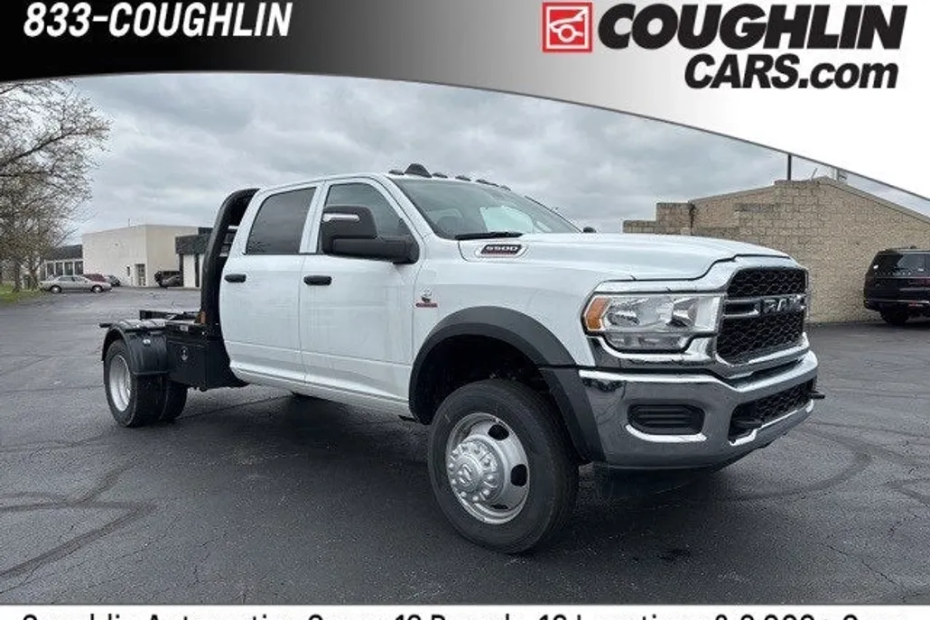 2024 Ram 5500 Tradesman photo 1