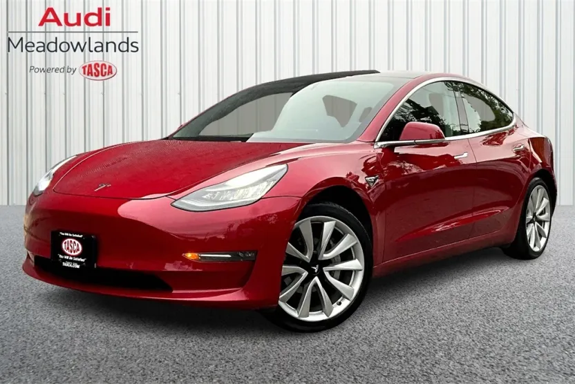 2018 Tesla Model 3 Long Range photo 1