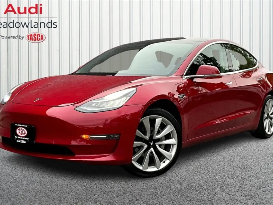 2018 Tesla Model 3 Long Range photo 1