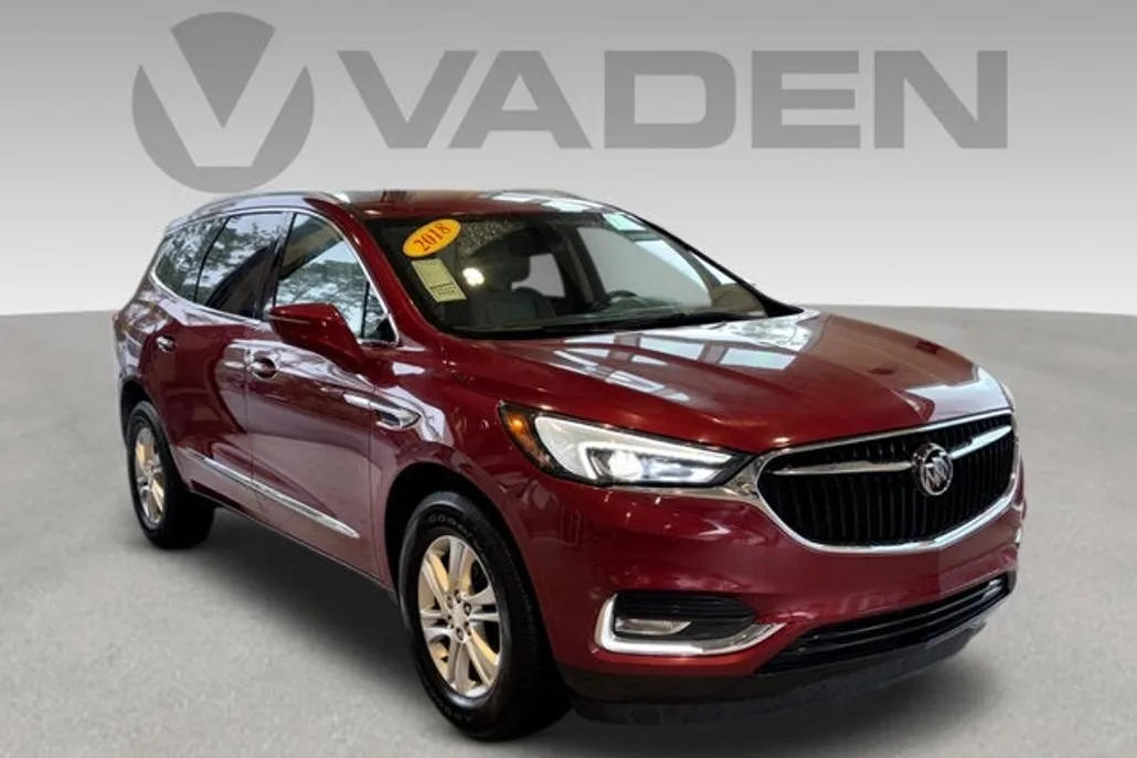2018 Buick Enclave Essence photo 1