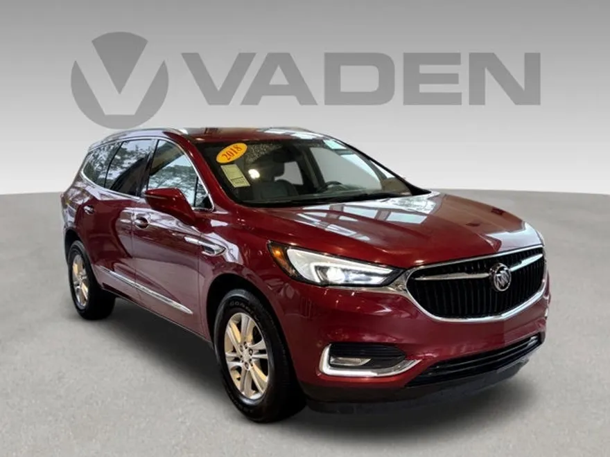 2018 Buick Enclave Essence photo 1