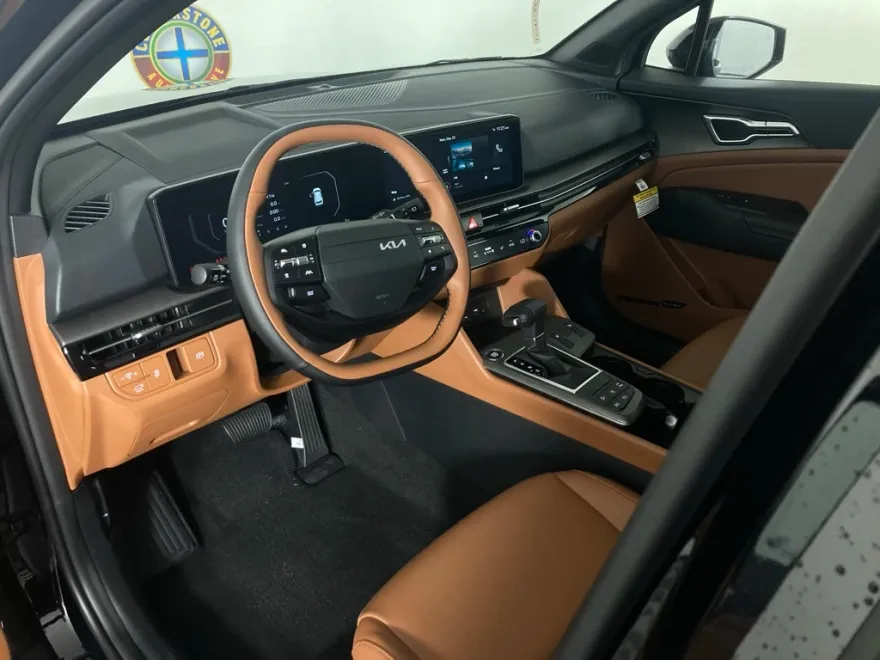 2026 Kia Sportage X-Line photo 1