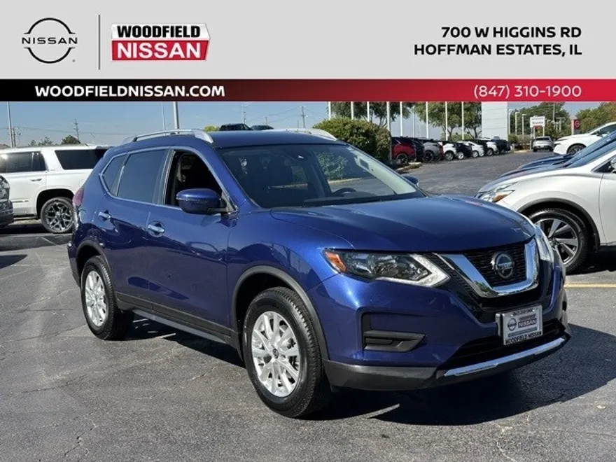2020 Nissan Rogue SV photo 1