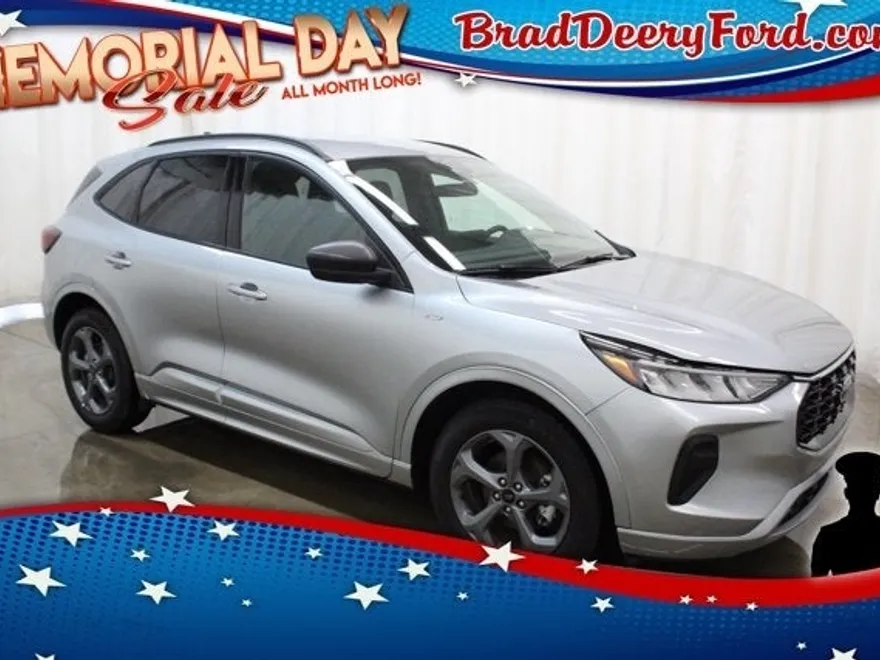 2024 Ford Escape ST-Line photo 1