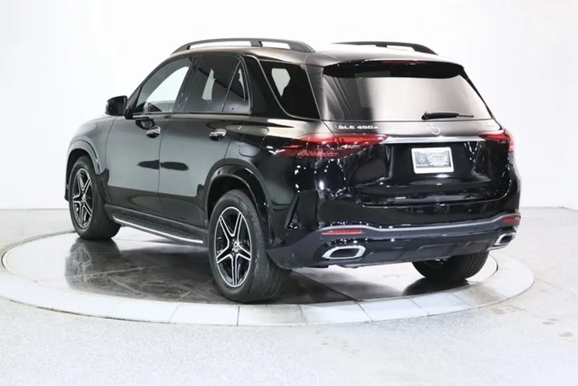 2024 Mercedes Benz GLE 4MATIC photo 1