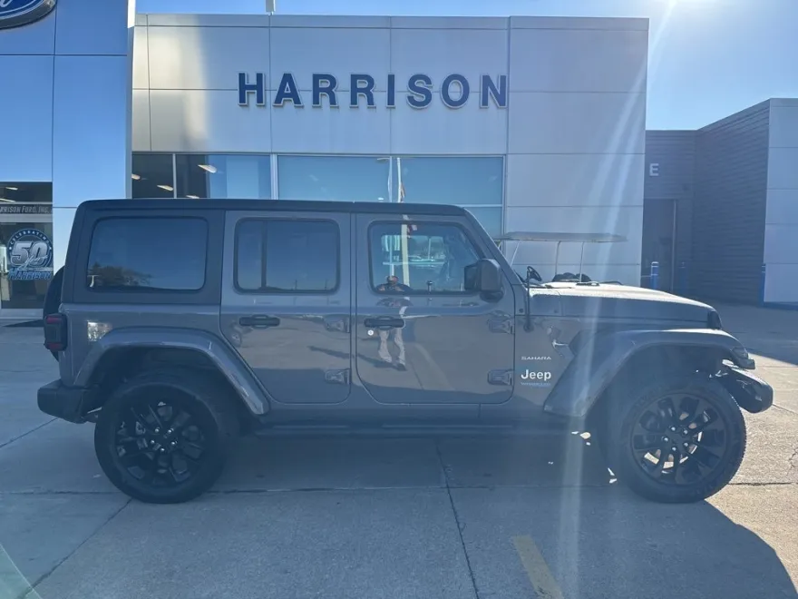2021 Jeep Wrangler Unlimited Sahara High Altitude 4xe photo 1