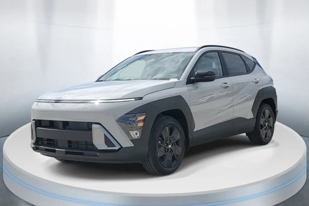 2026 Hyundai Kona SEL photo 1