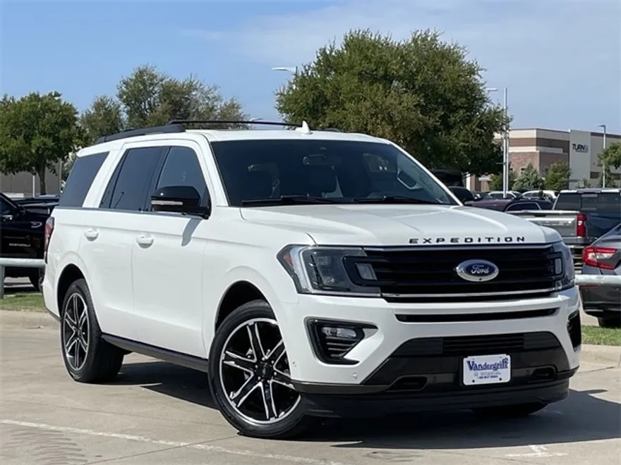 2021 Ford Expedition Limited photo 1