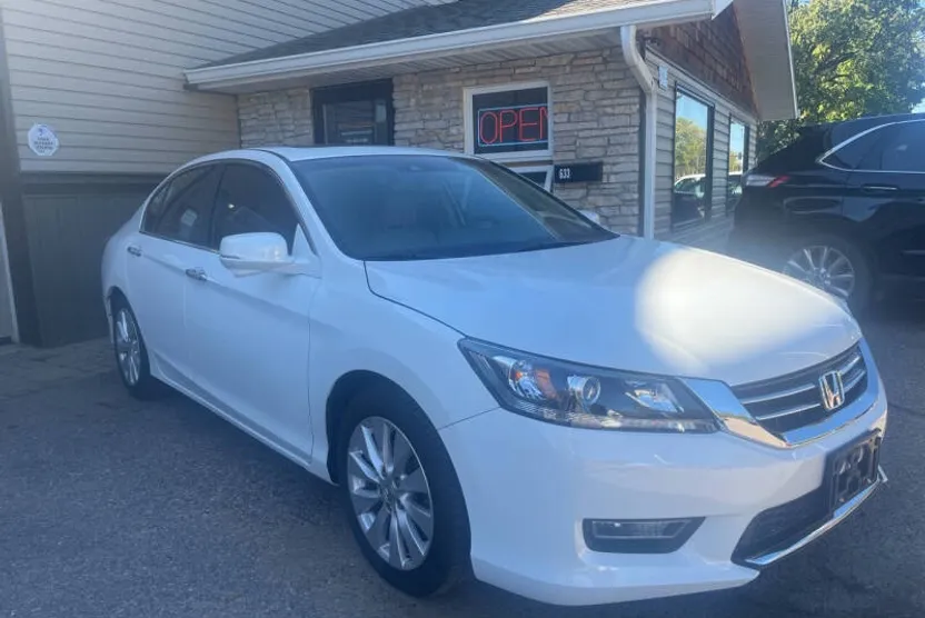 2013 Honda Accord EX-L photo 1