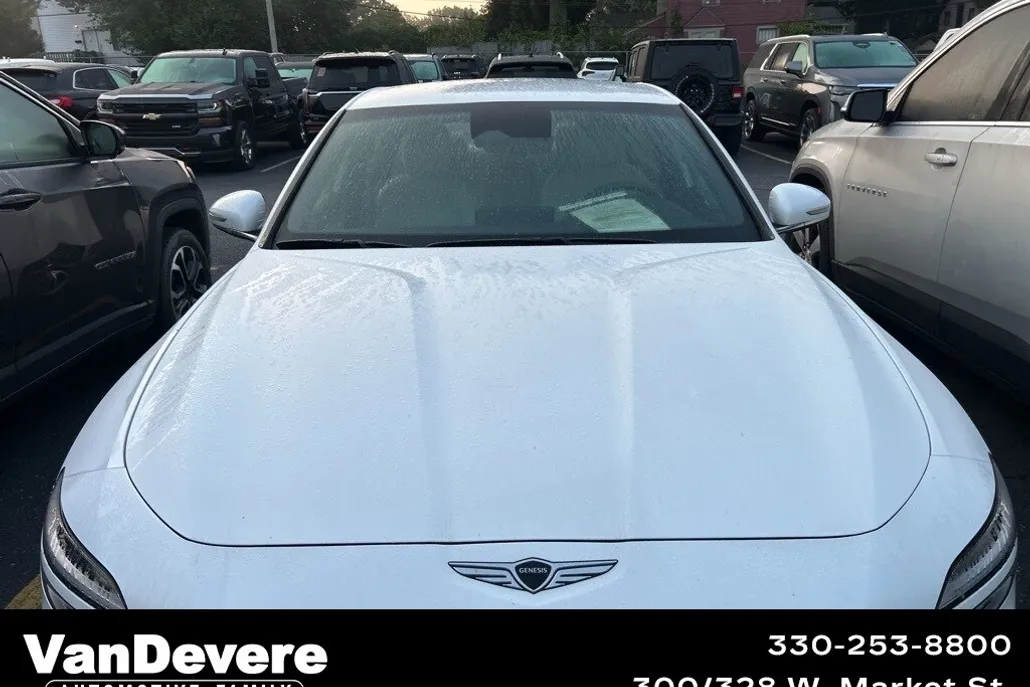 2025 Genesis G70 2.5T photo 1