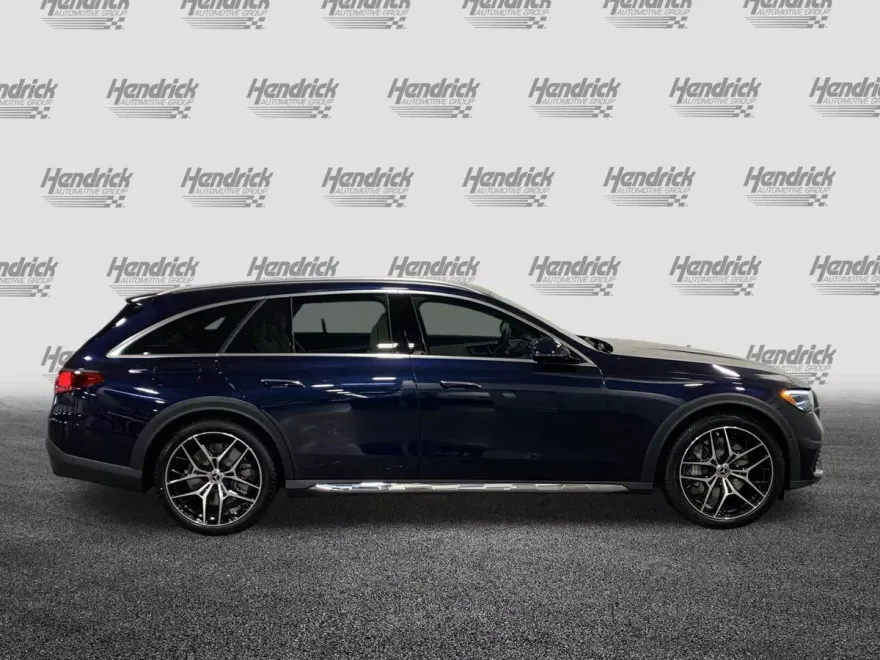 2026 Mercedes Benz E 450 4MATIC All-Terrain photo 1