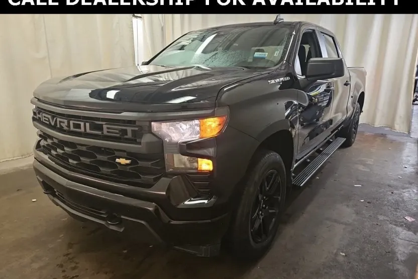 2022 Chevrolet Silverado 1500 Custom photo 1