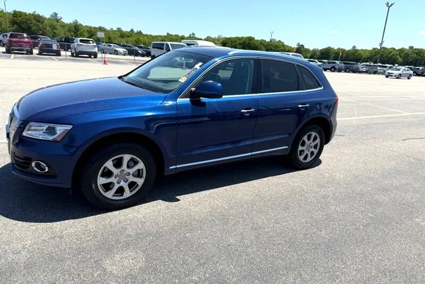 2015 Audi Q5 2.0T Premium Plus photo 1
