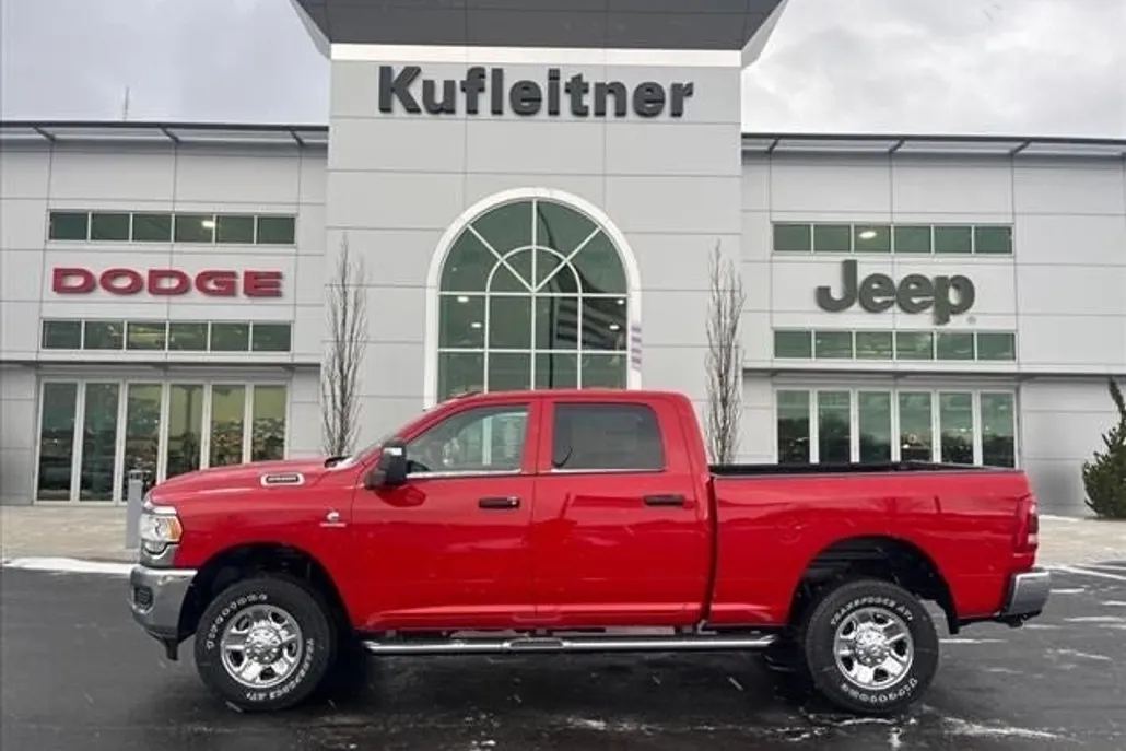 2024 Ram 2500 Tradesman photo 1