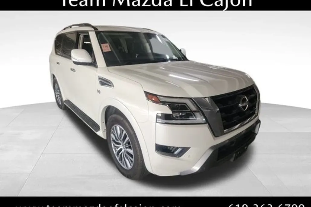 2021 Nissan Armada SV photo 1