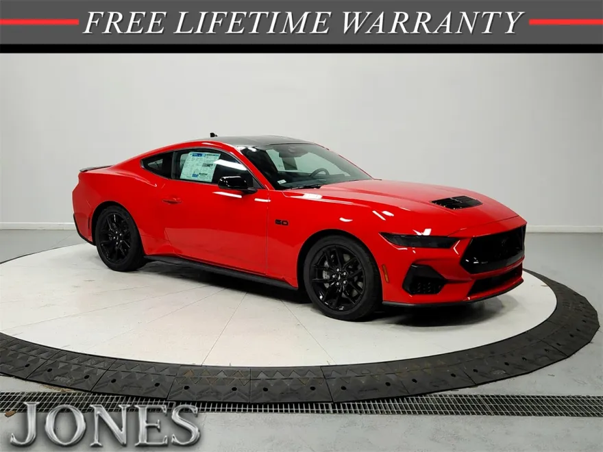2025 Ford Mustang GT Premium photo 1