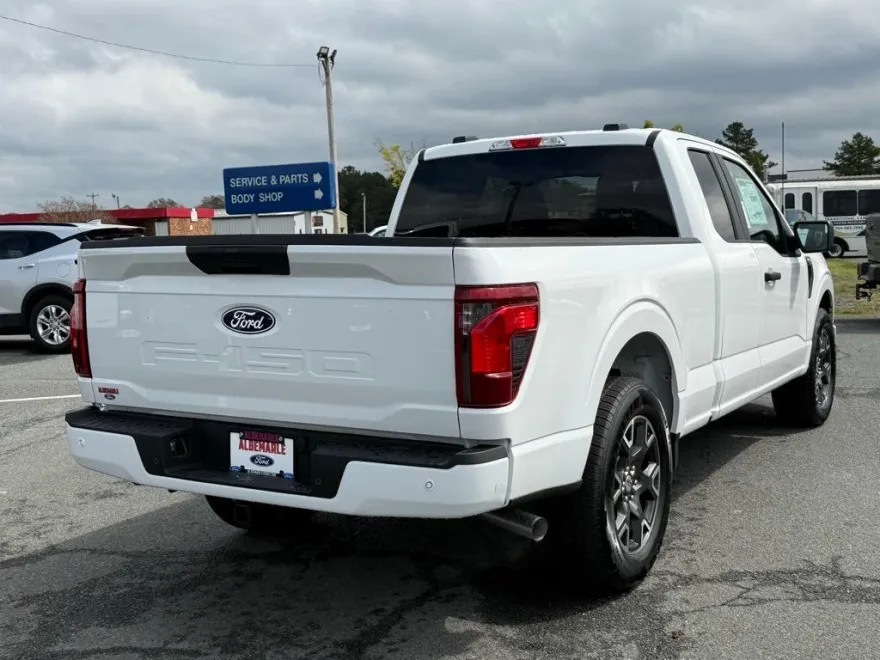 2025 Ford F-150 STX photo 1