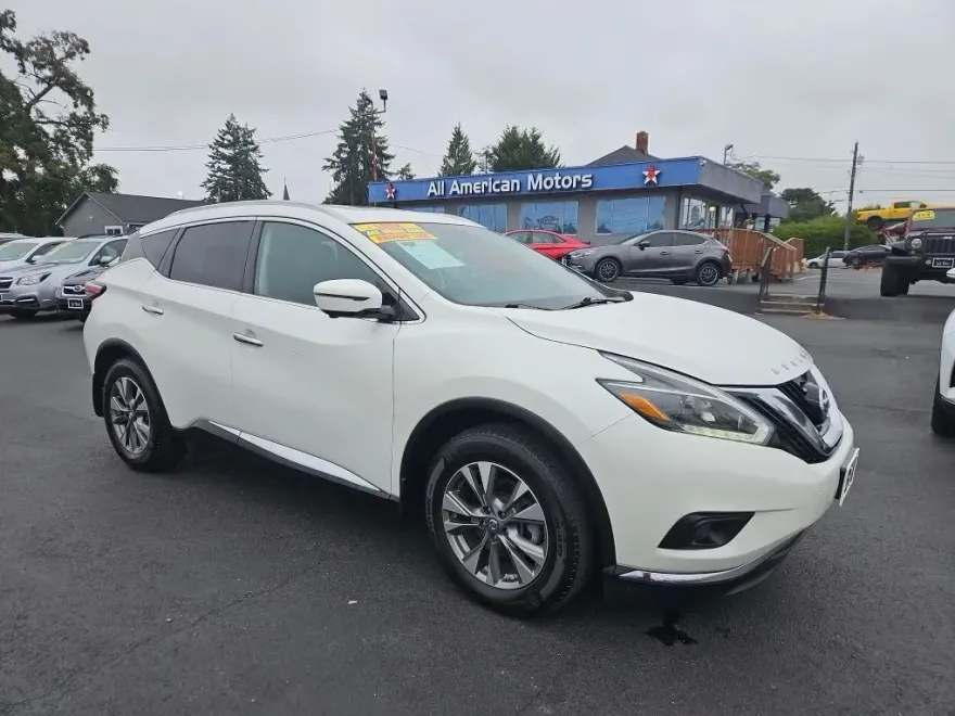 2018 Nissan Murano SL photo 1
